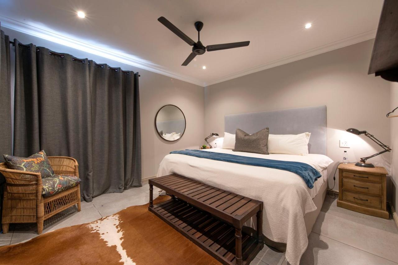 Burlington Bush Cottages By The Oyster Collection Salem 外观 照片